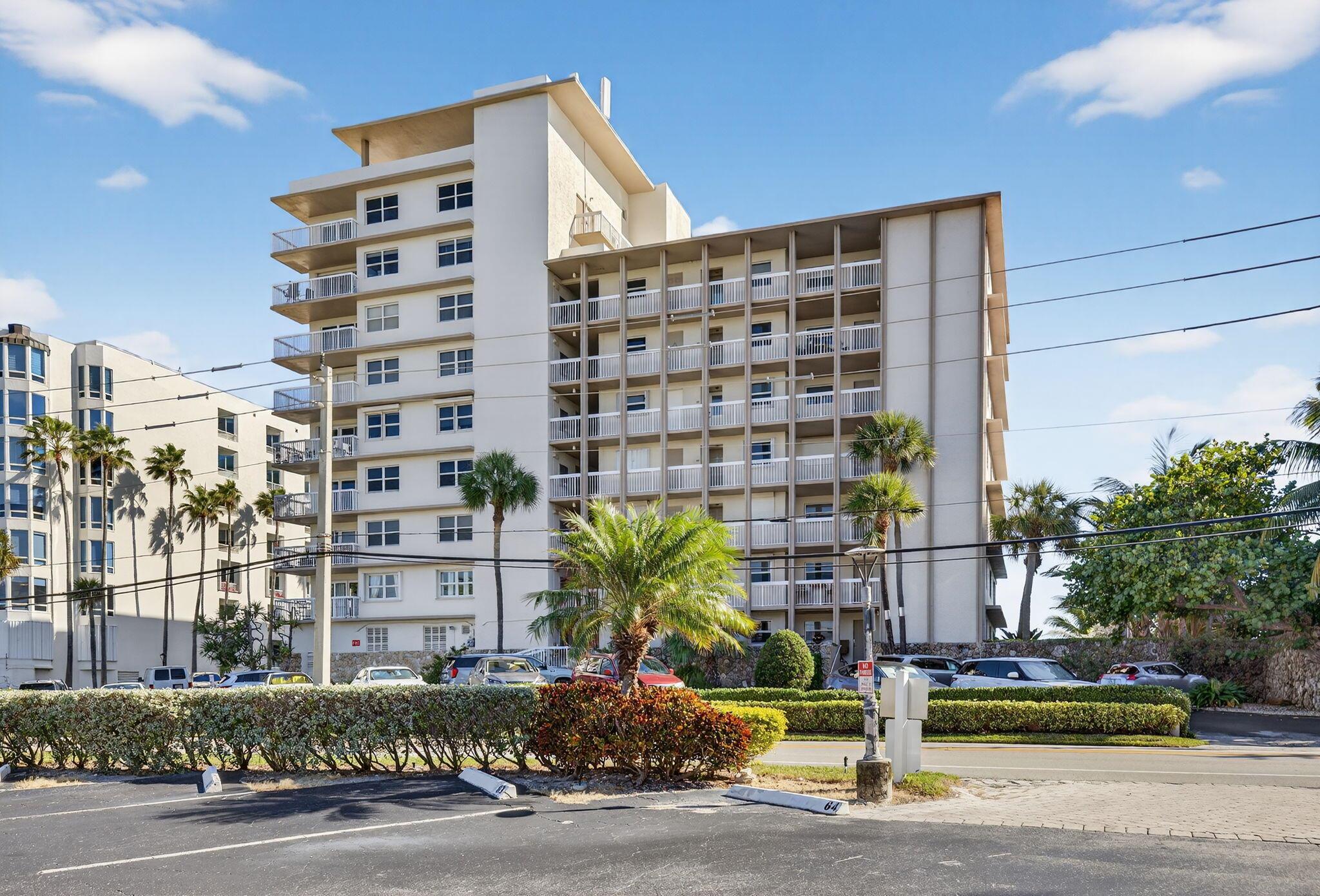 1069 Hillsboro Mile 802