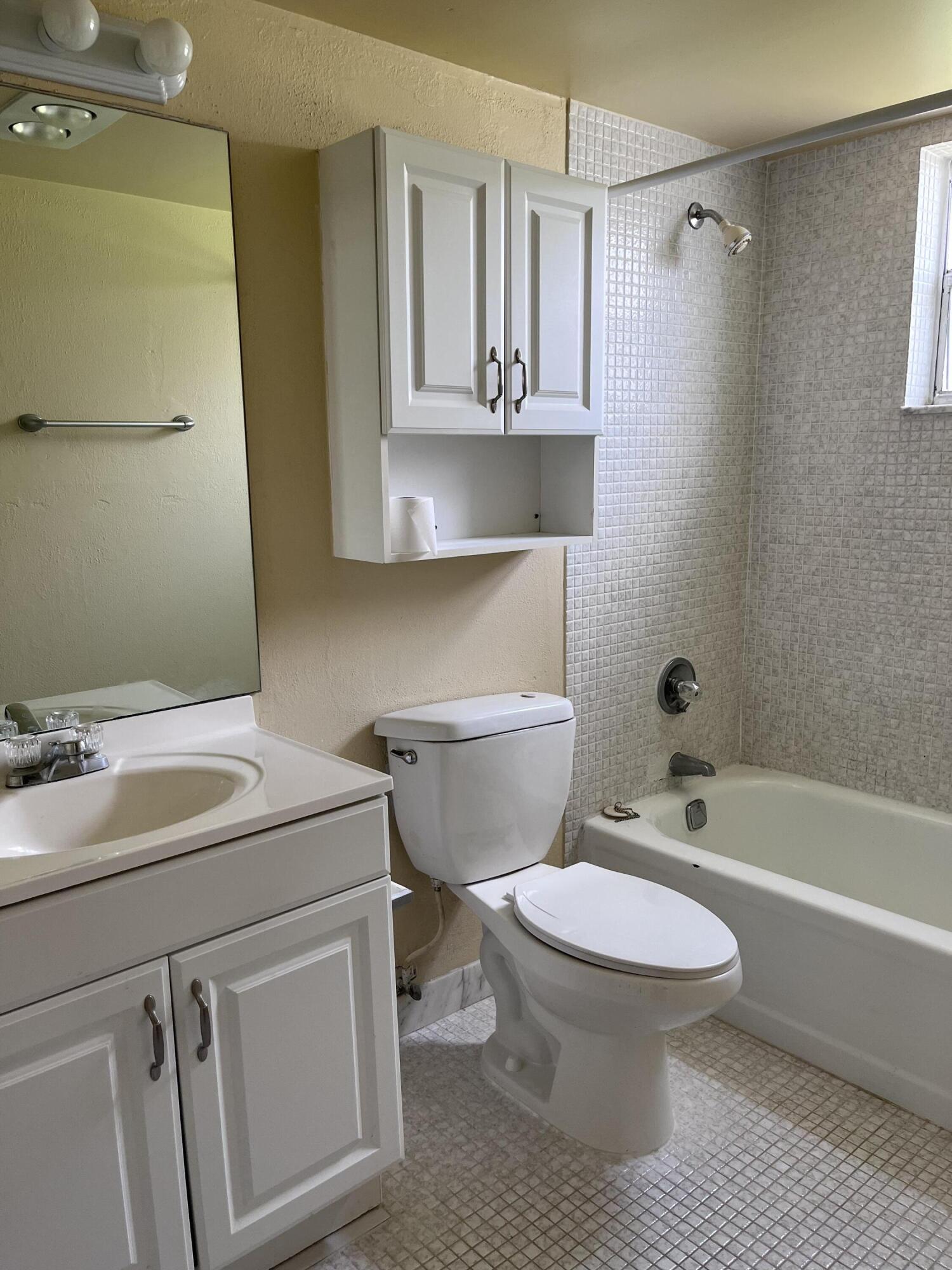 8141 SW 24th Court 108, Davie Unit: 108