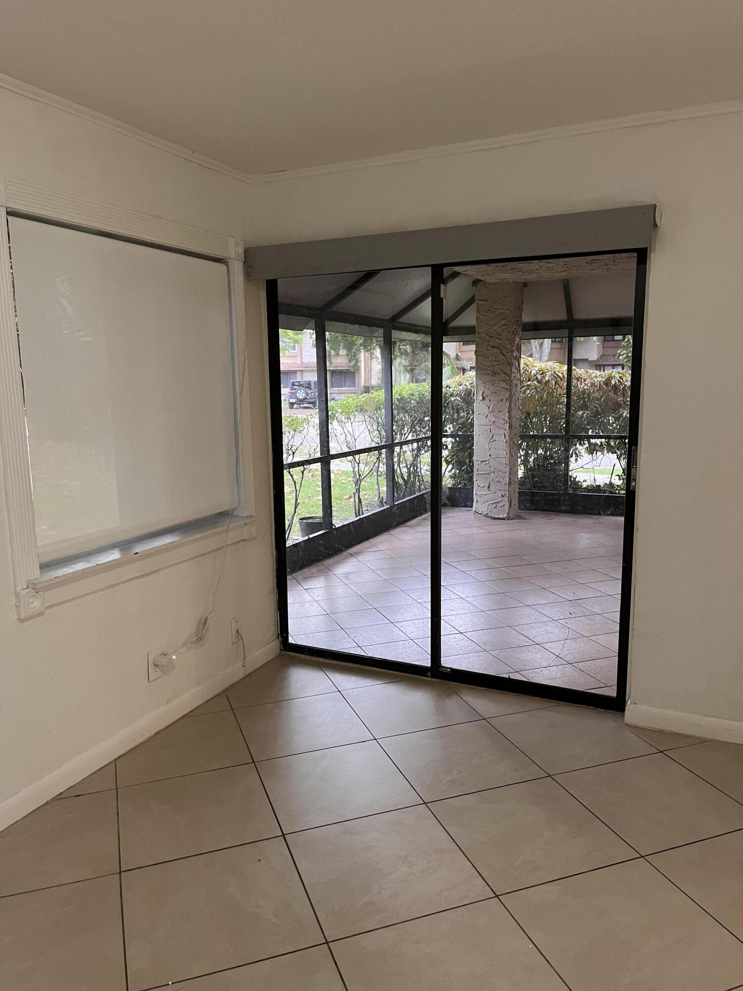 208 Wimbledon Lake Drive 208, Plantation Unit: 208