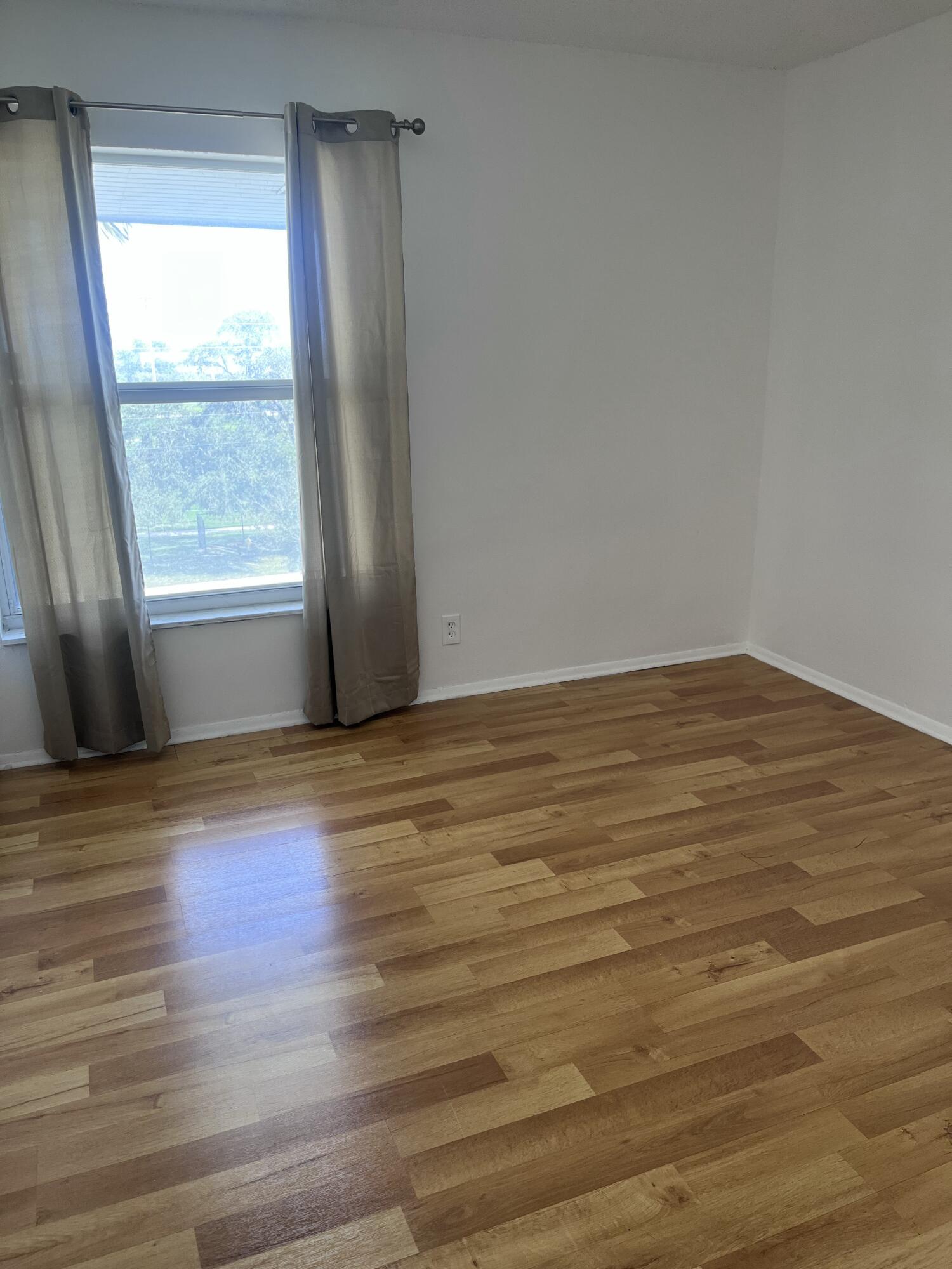 505 S Pine Island Road 407b