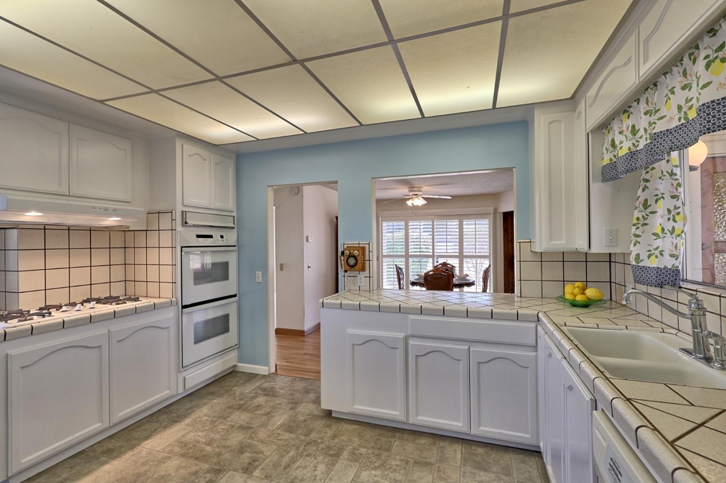 262 Donald DR