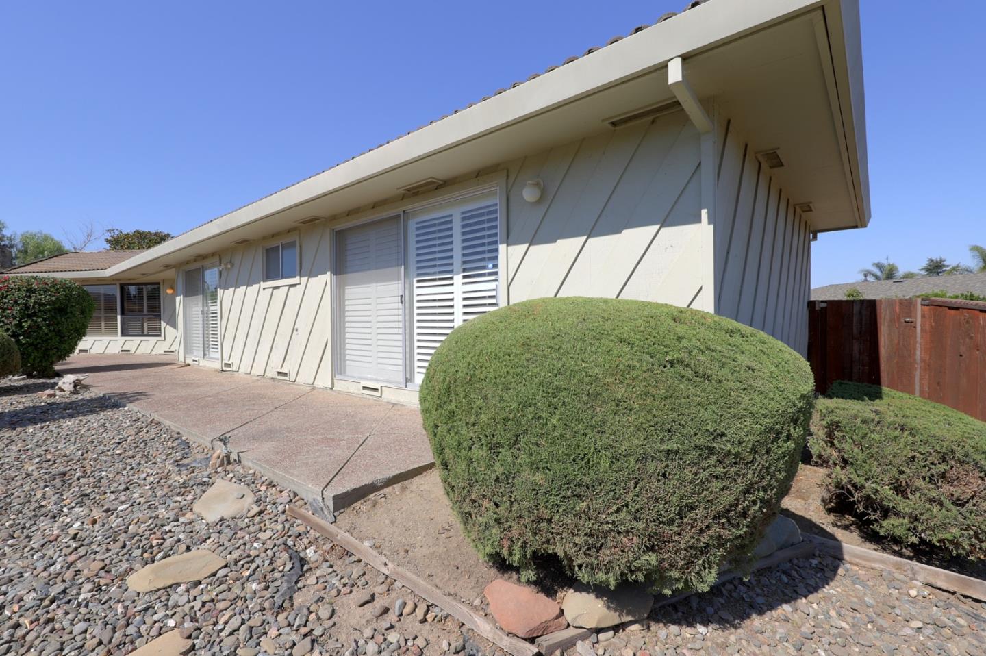 262 Donald DR