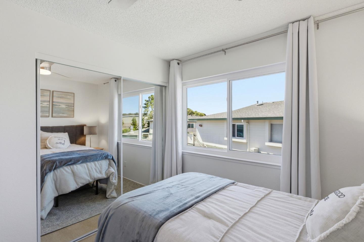 4225 Topsail Court