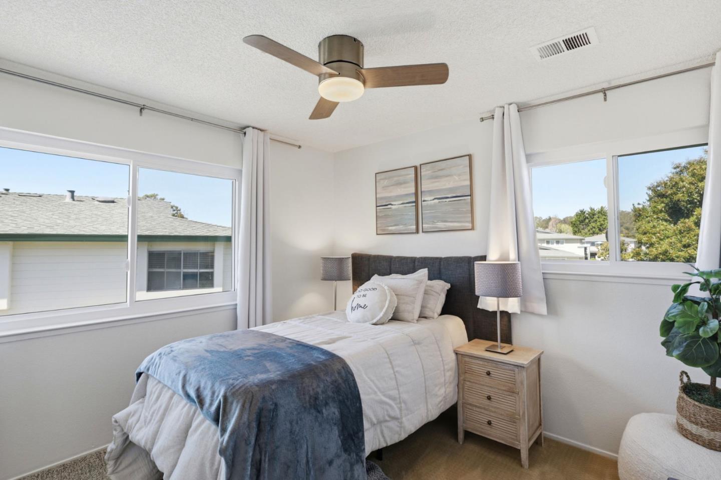 4225 Topsail Court