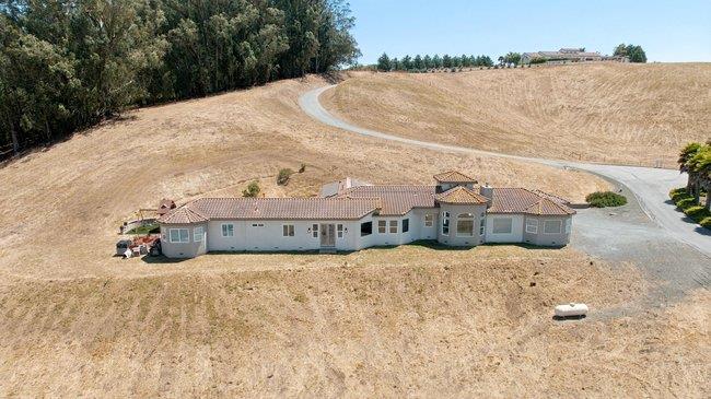 2774 Butterfly Court