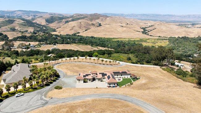 2774 Butterfly Court