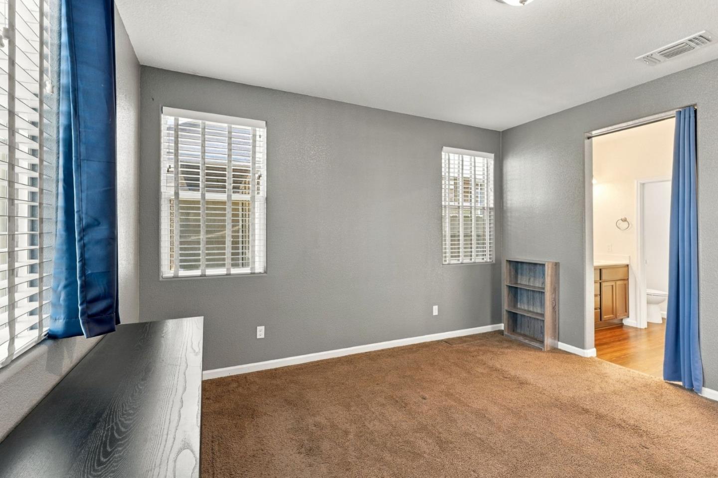 844 Castellona DR