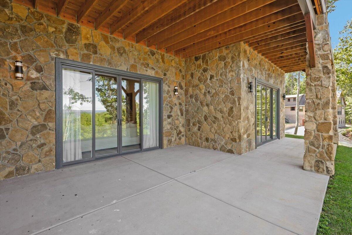 9934 Caseview Drive
