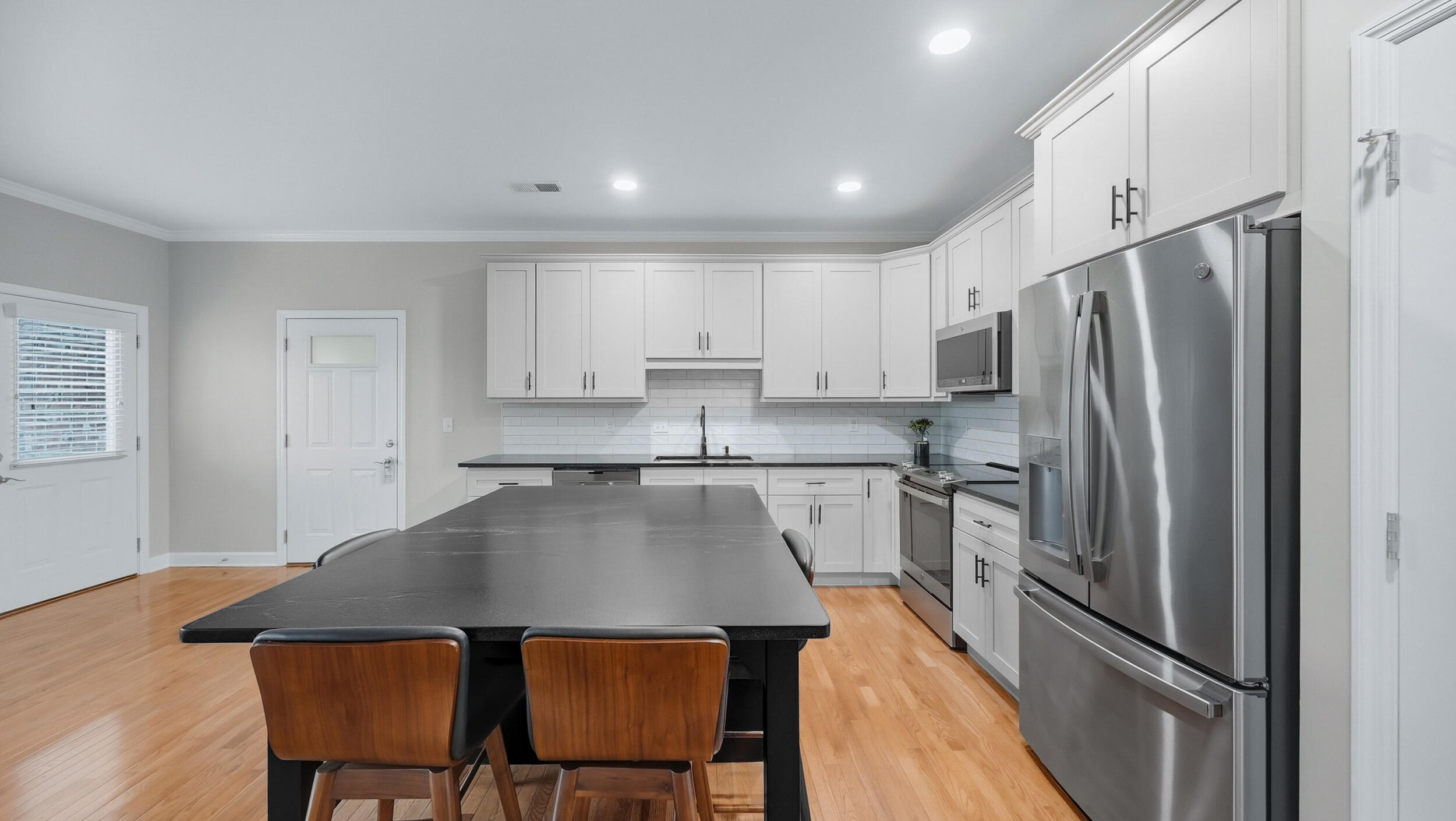 229 Delmont Street, 259