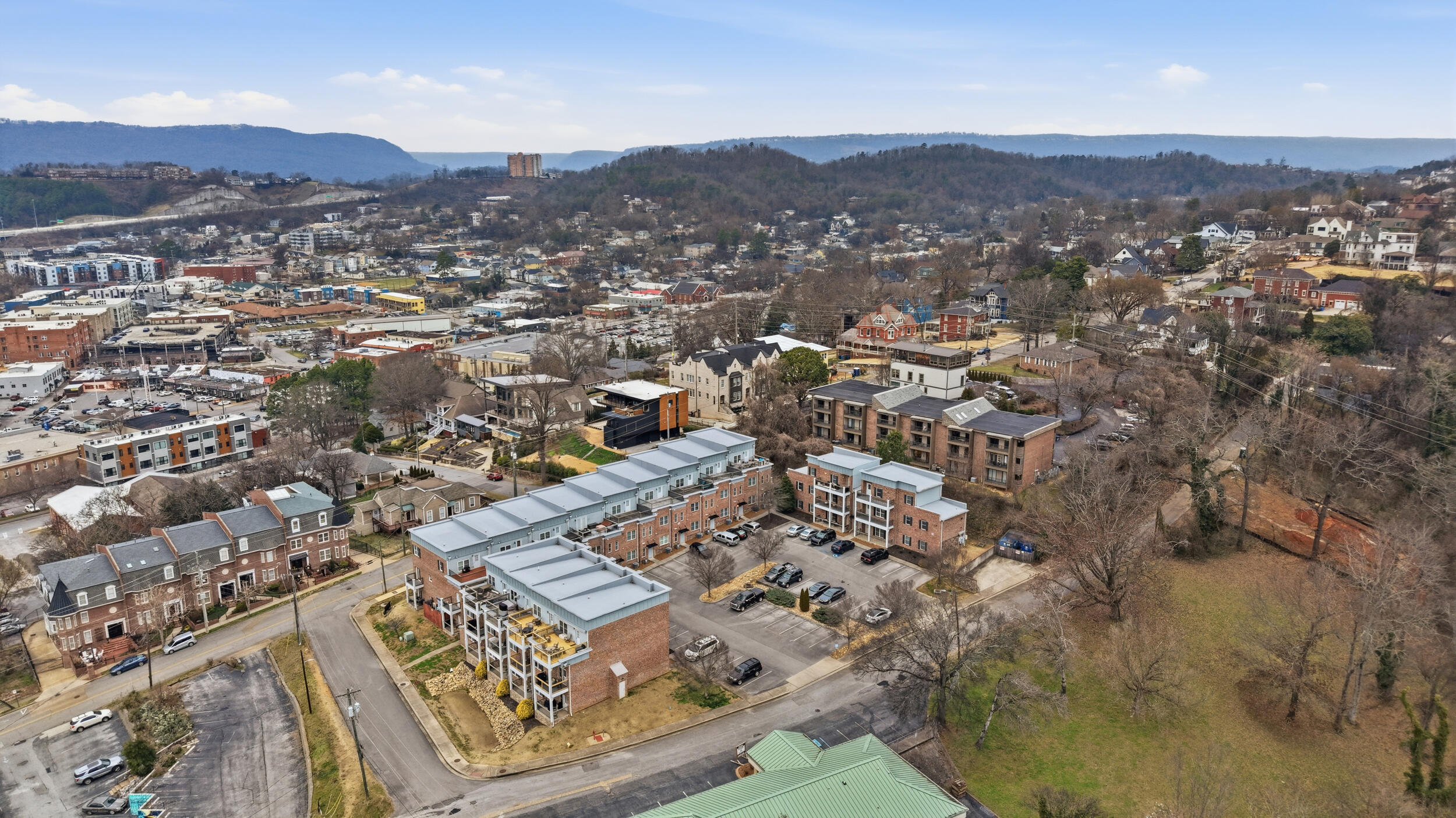 229 Delmont Street, 259