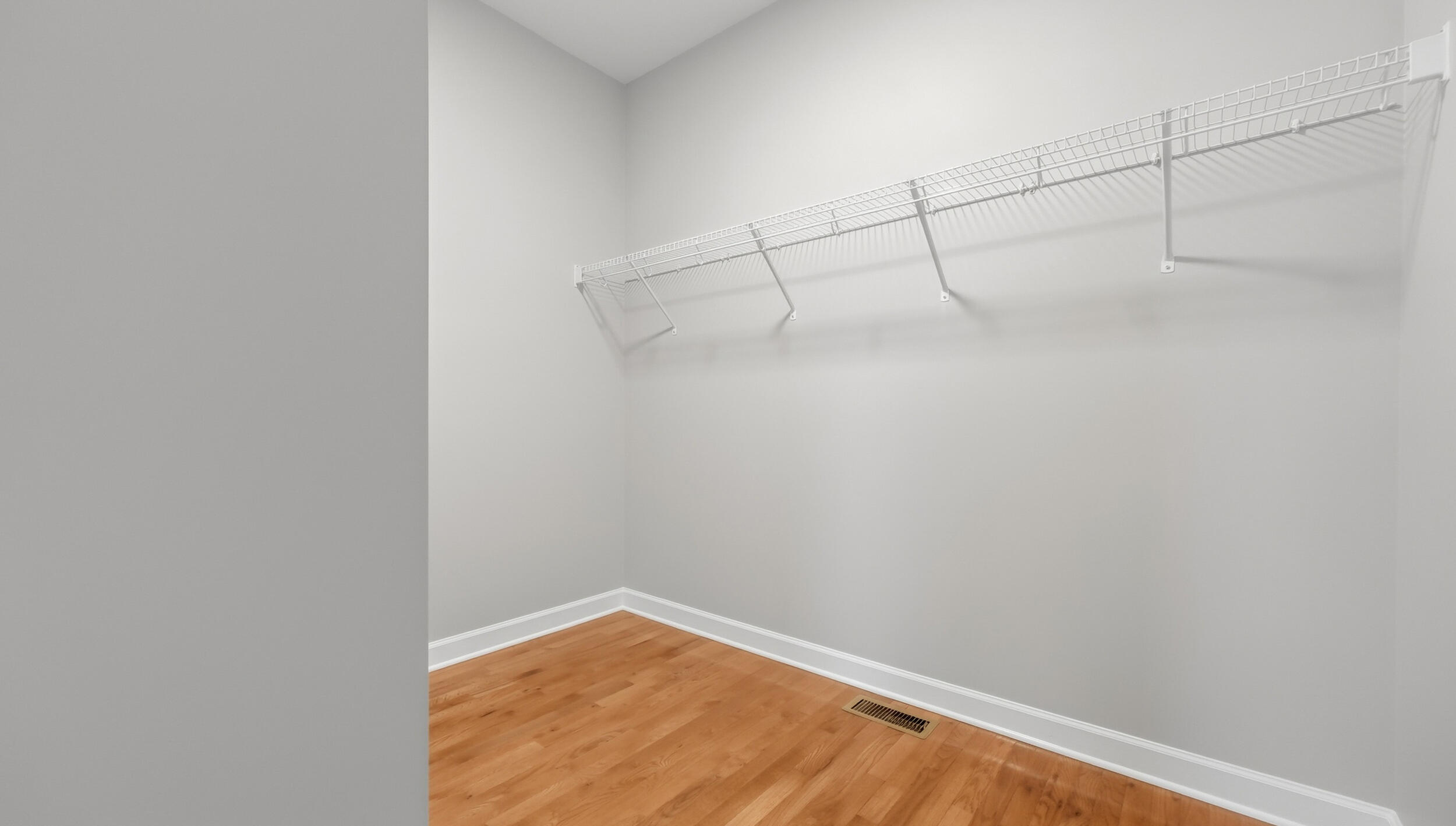 229 Delmont Street, 259