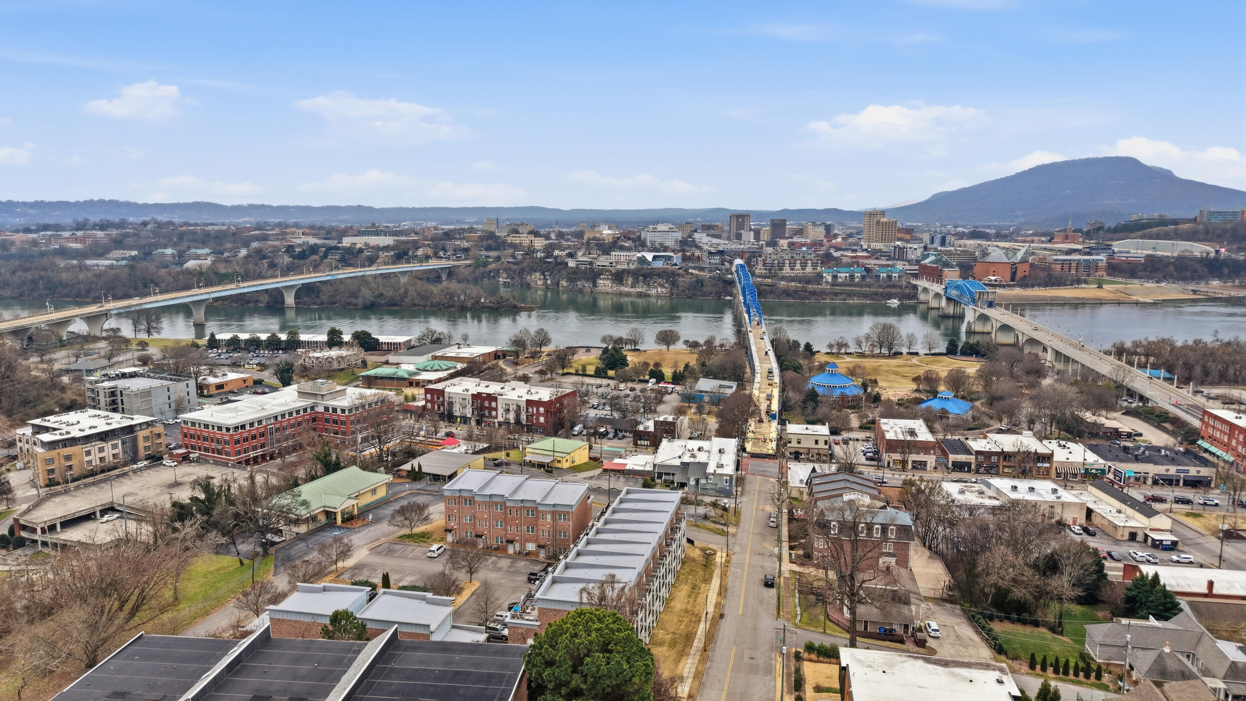 229 Delmont Street, 259