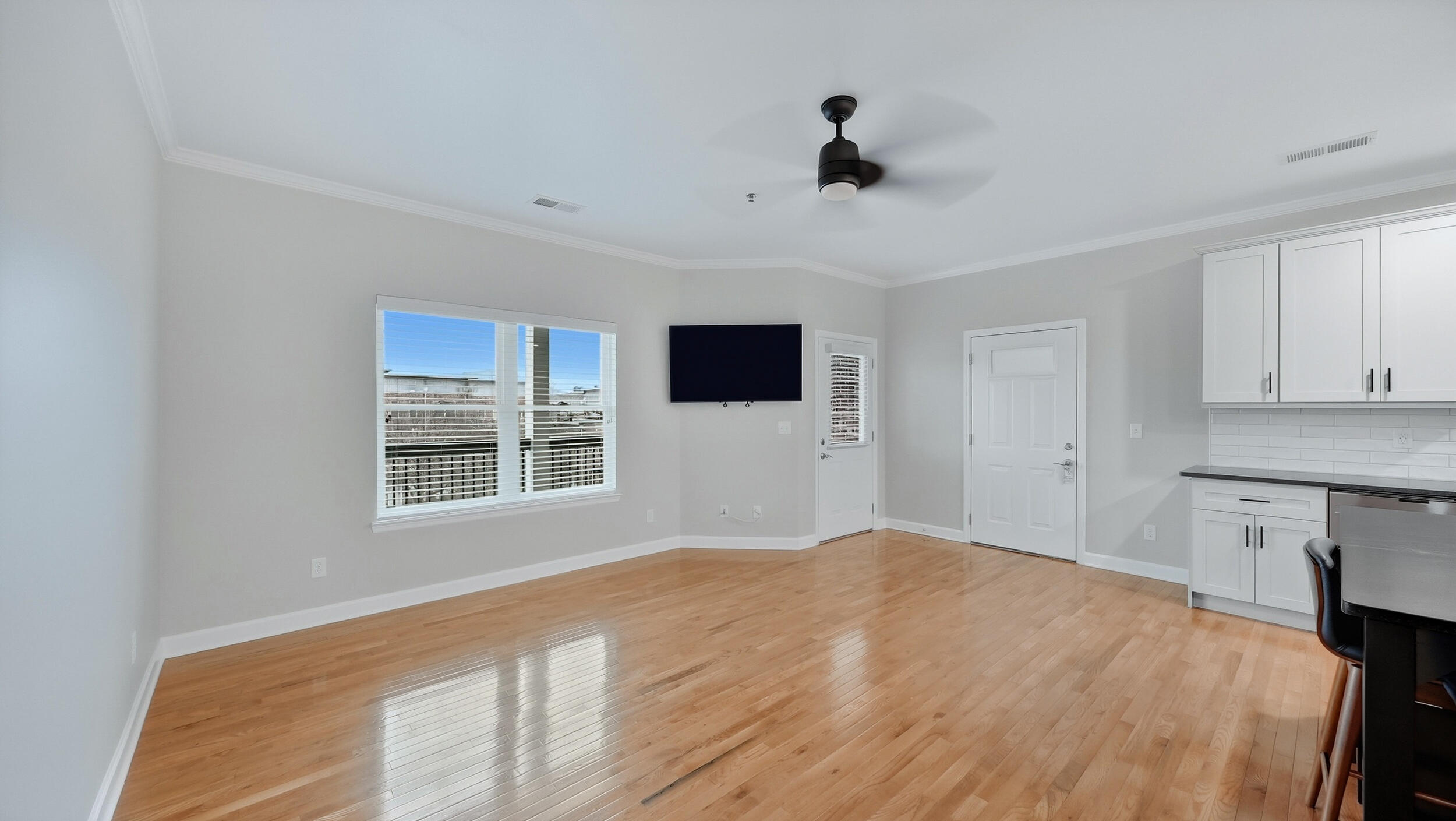 229 Delmont Street, 259