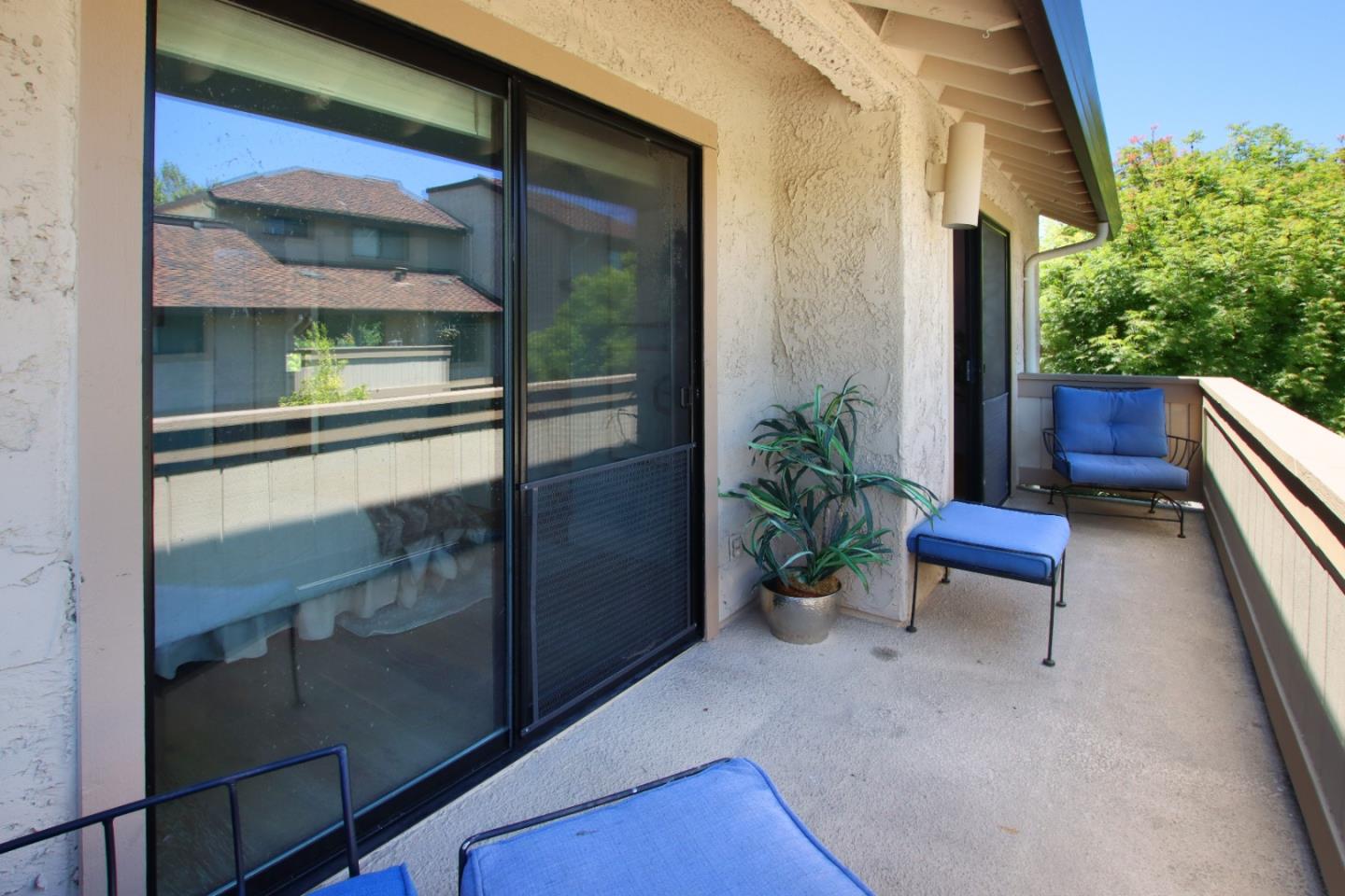 6250 Cabot Court