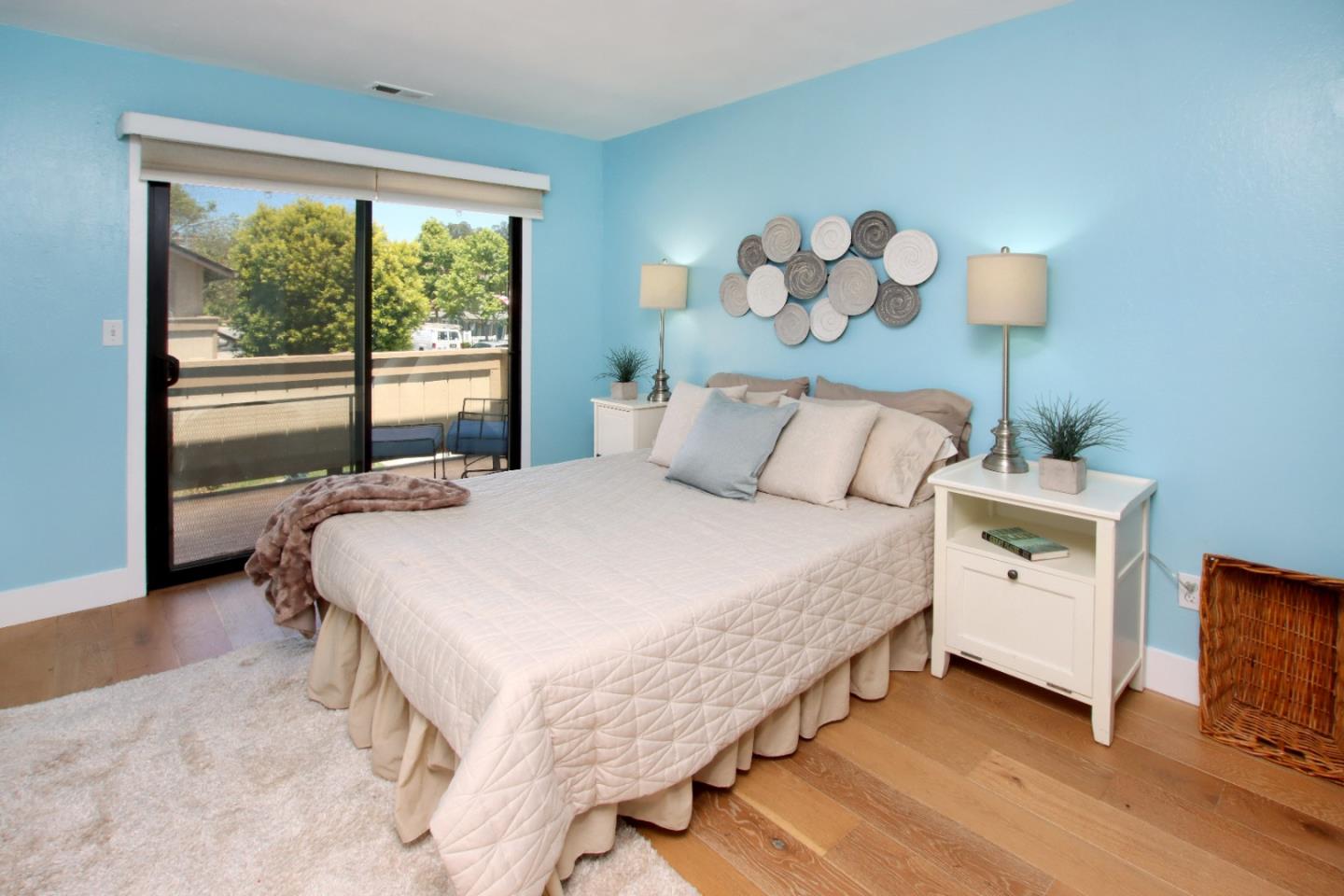 6250 Cabot Court