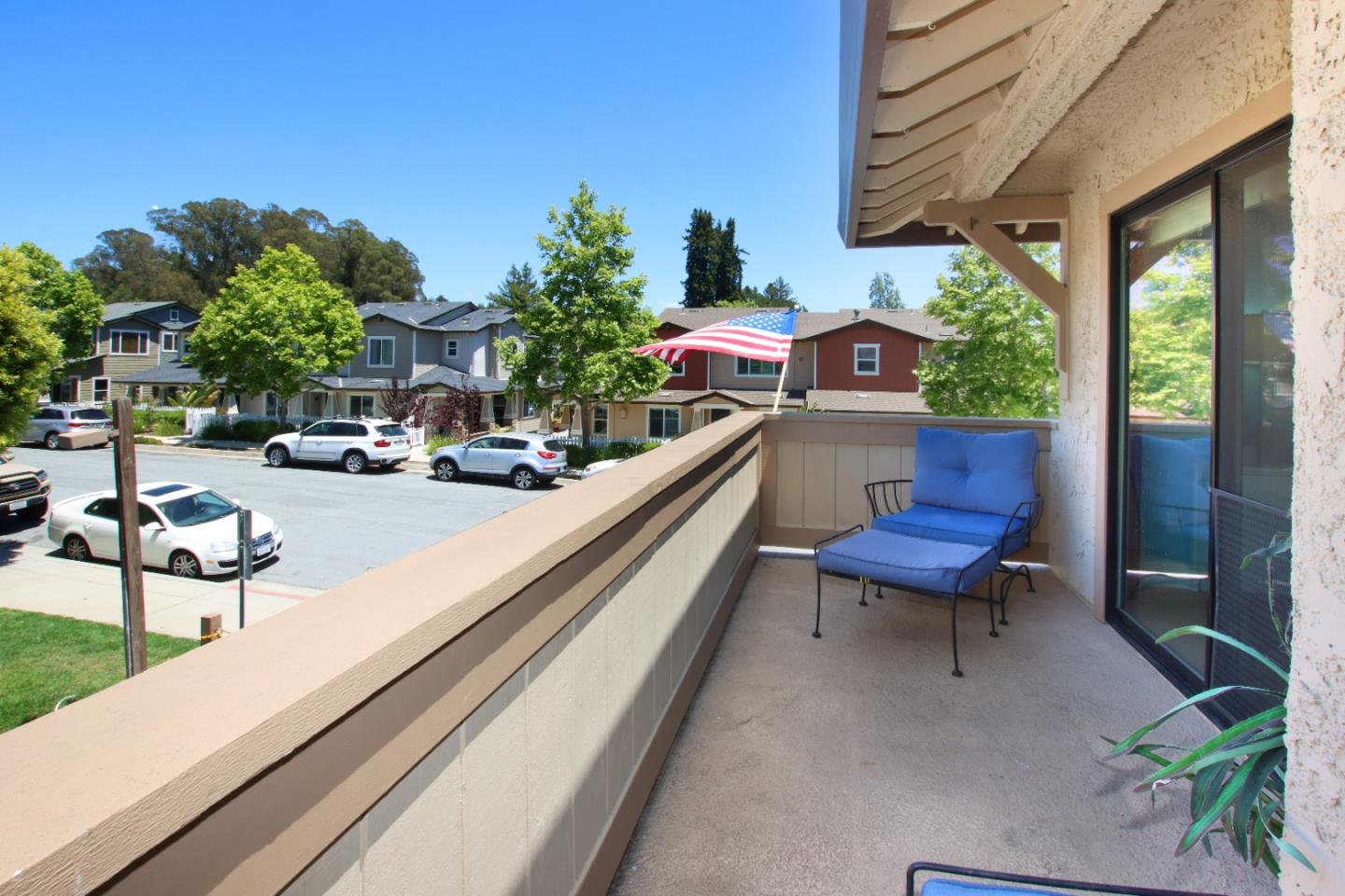 6250 Cabot Court