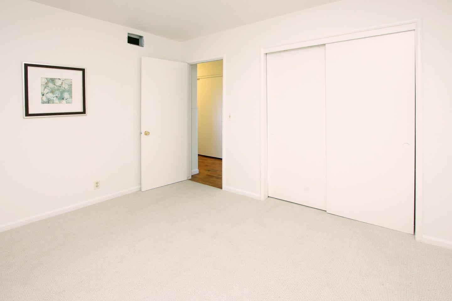 29 Kralj Drive