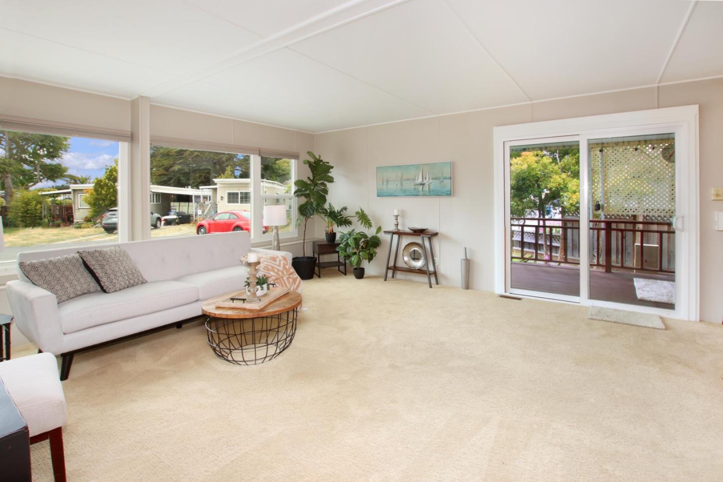 220 Mar Vista 60