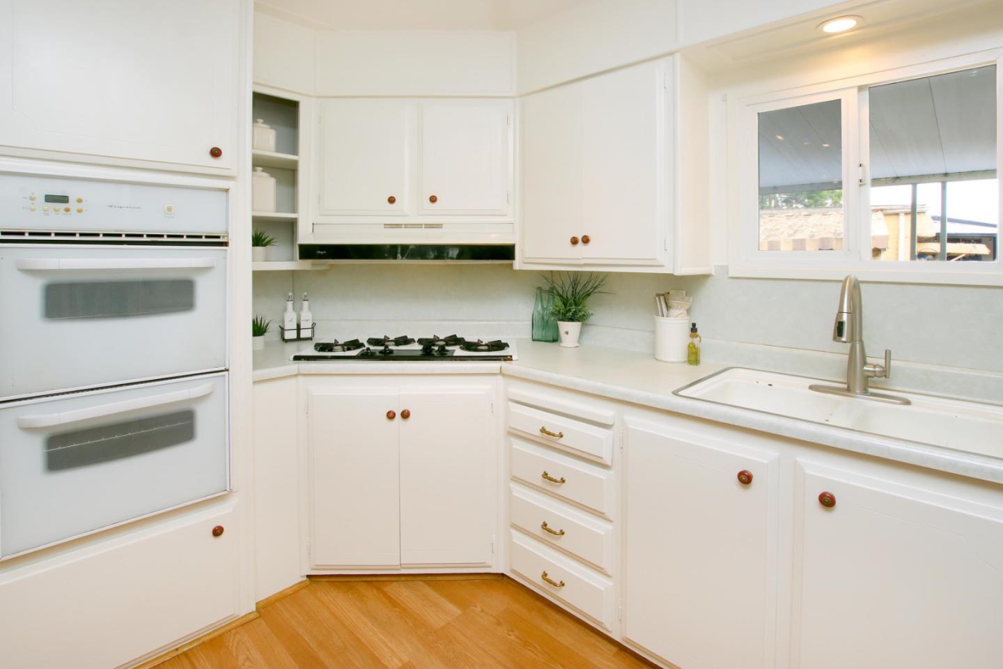 220 Mar Vista 60