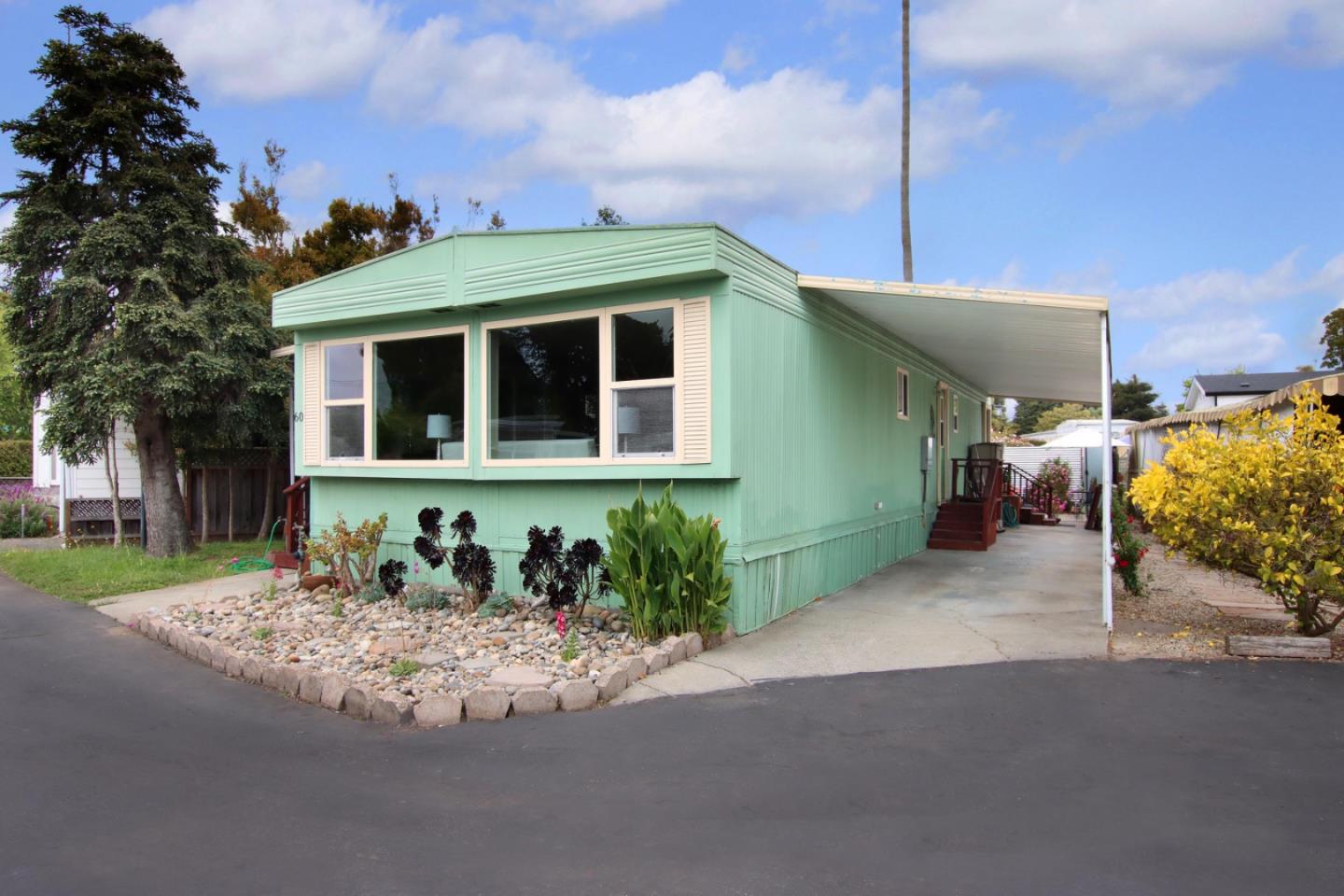 220 Mar Vista 60