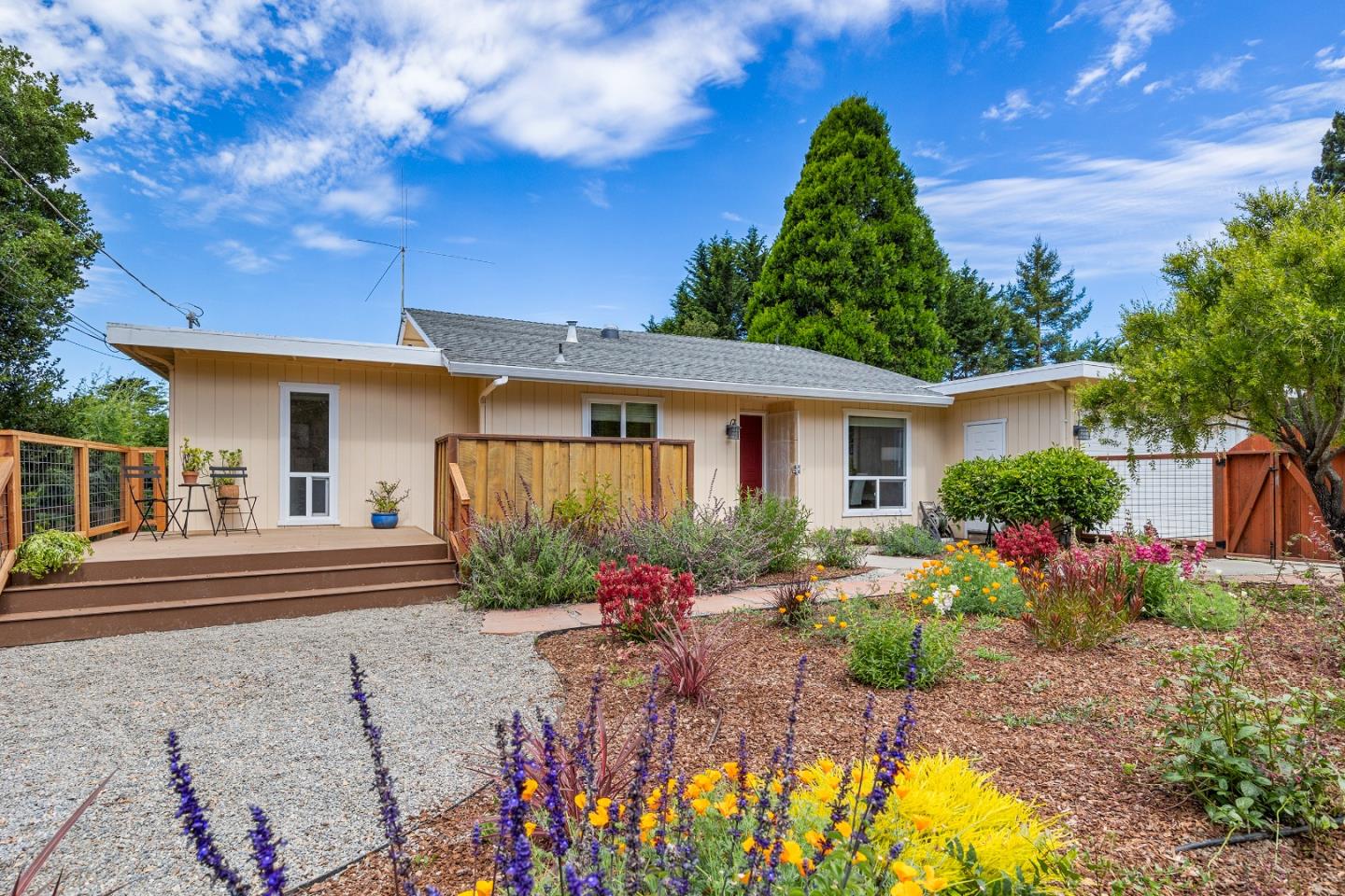 10 Morehouse DR