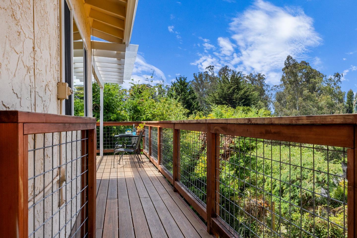 10 Morehouse DR