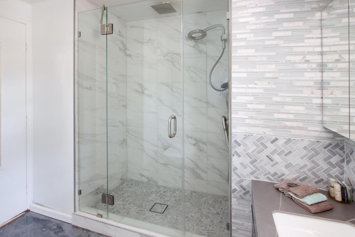 220 Mar Vista Unit: 74