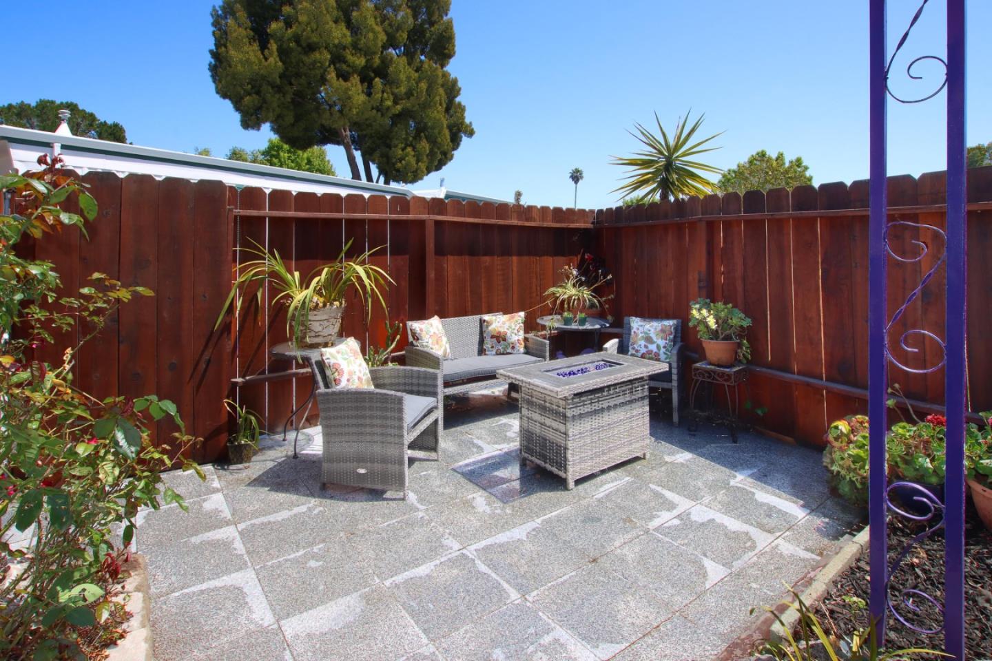 220 Mar Vista Unit: 74