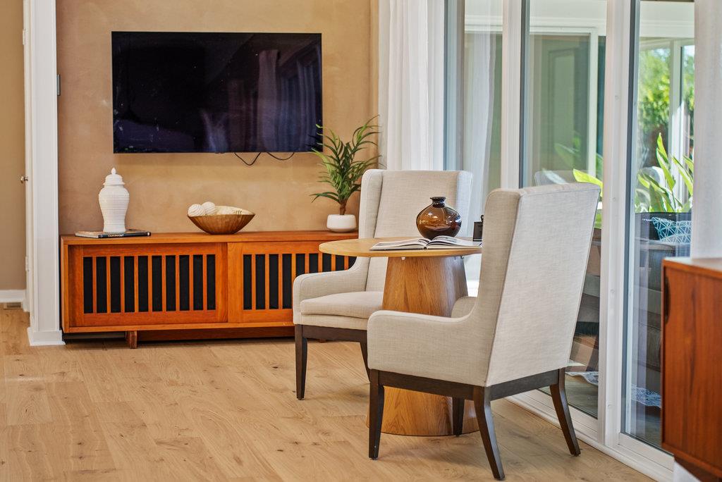 33 Aqua View Drive