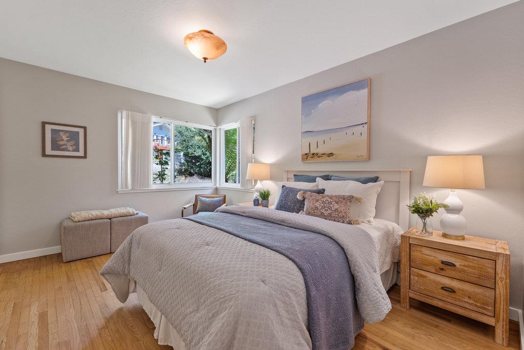 33 Aqua View Drive