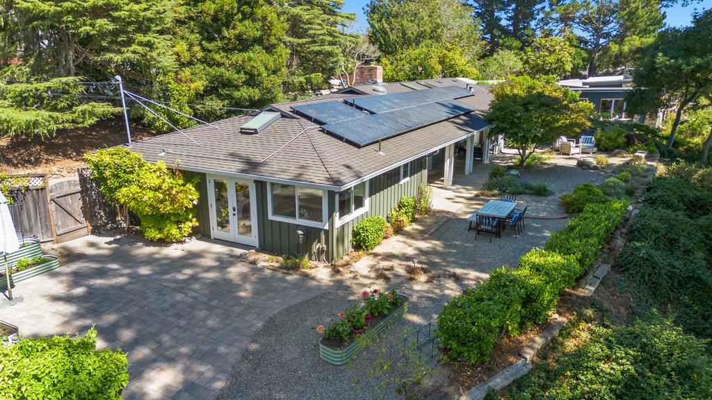 33 Aqua View Drive