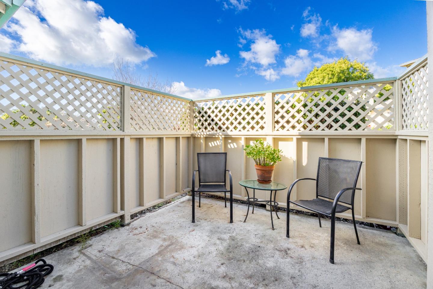 253 Green Meadow Drive C