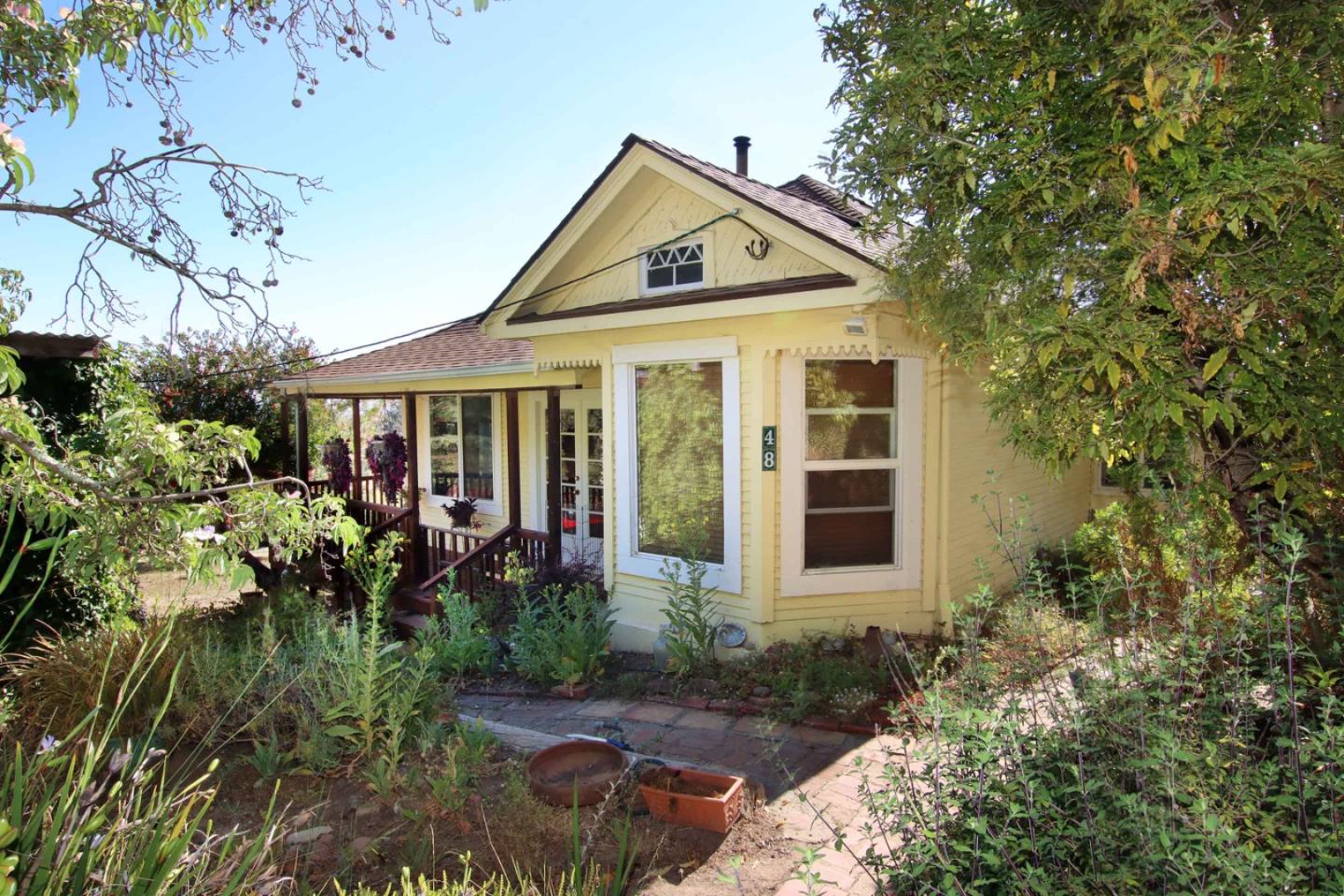 46 Valley View Drive