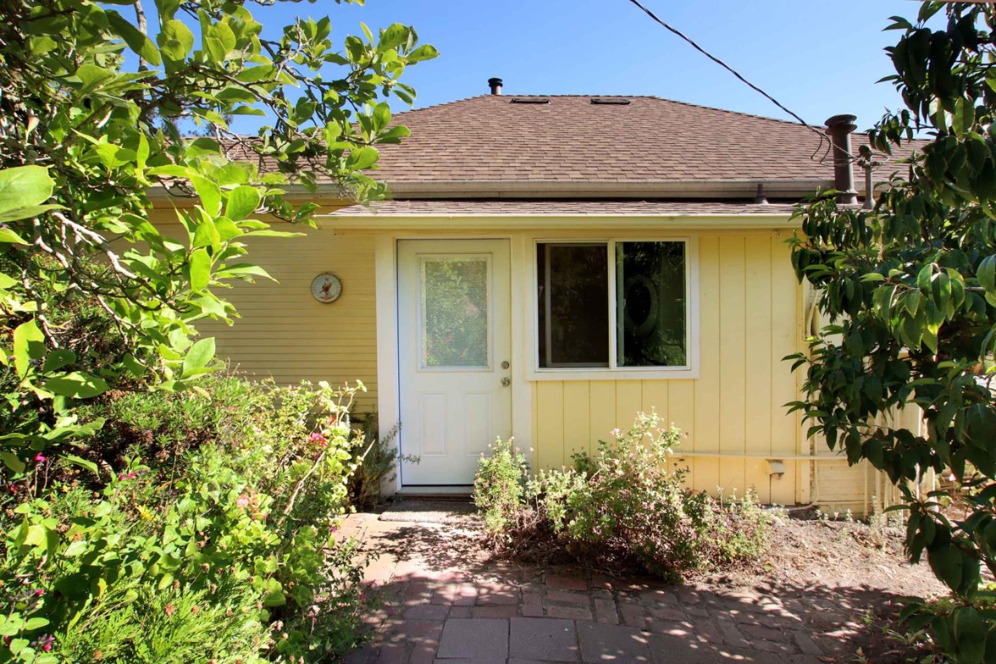 46 Valley View Road