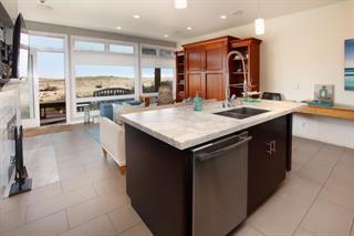 53 Pelican Point