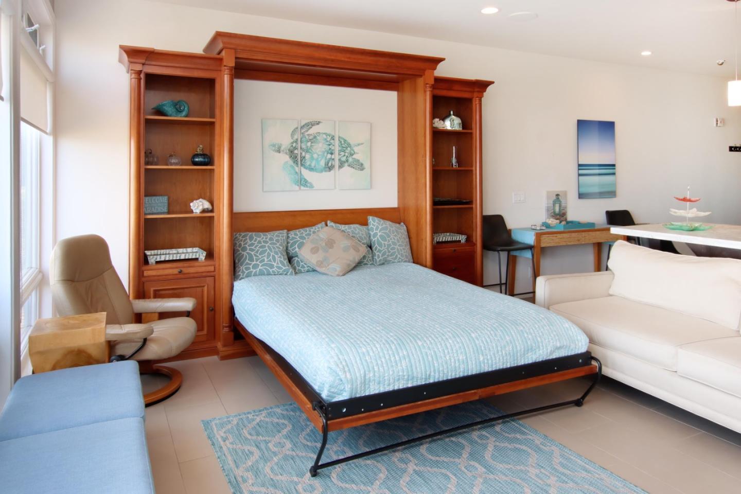 53 Pelican Point