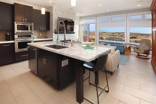 53 Pelican Point