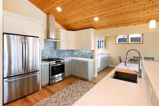 2395 Delaware Unit: 167