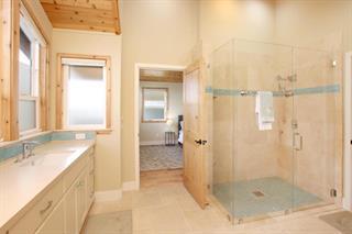 2395 Delaware Unit: 167