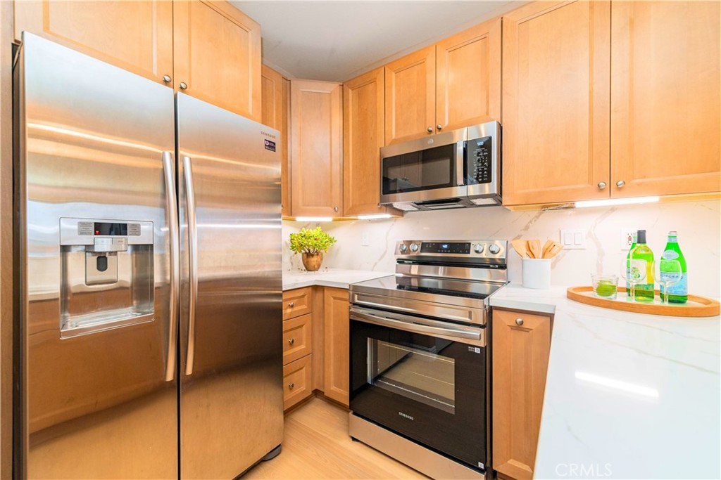 330 J St. #406
