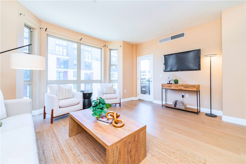 330 J St. #406