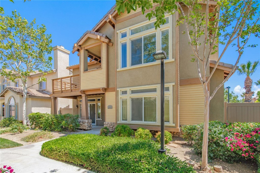 4947 Plumtree Court