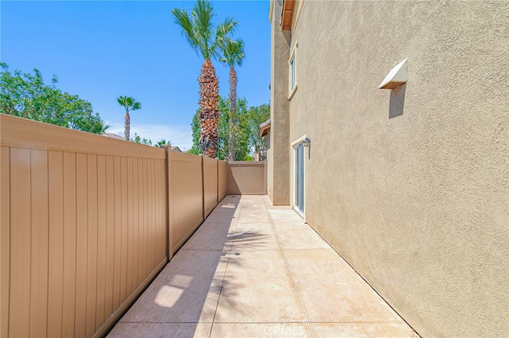 4947 Plumtree Court