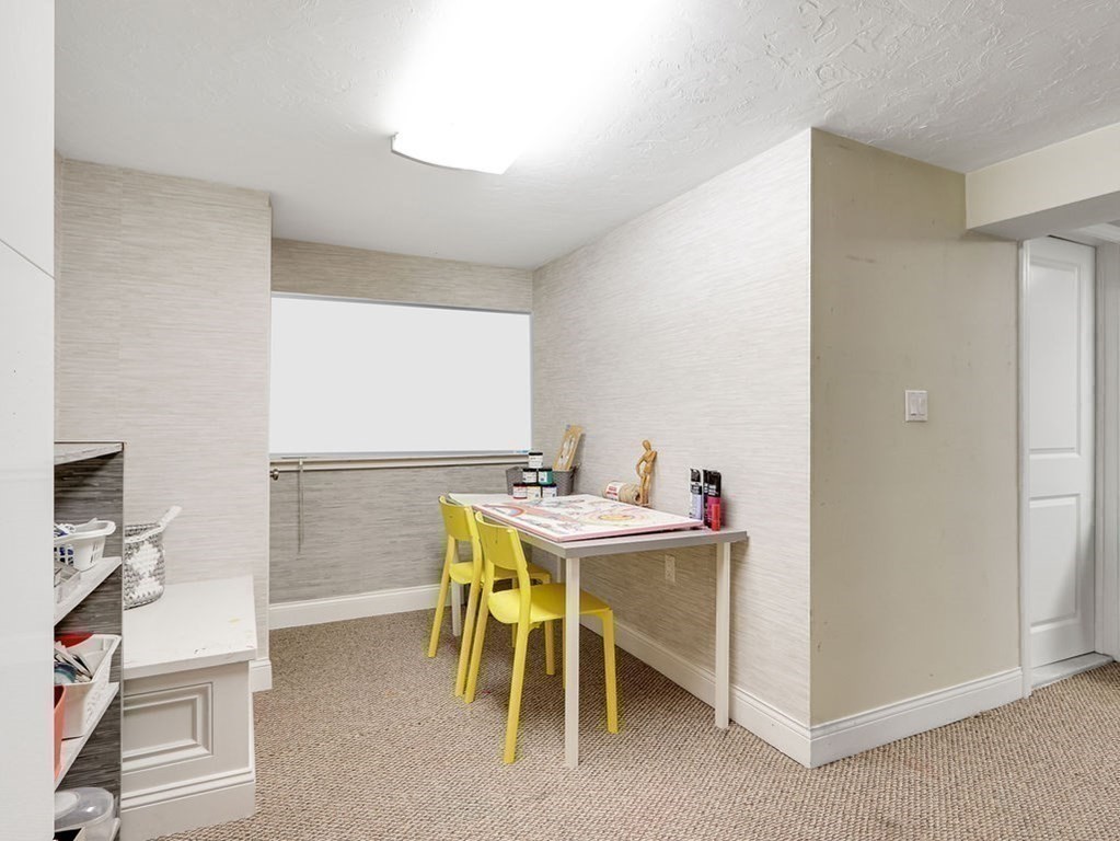 401 High Rock Street 