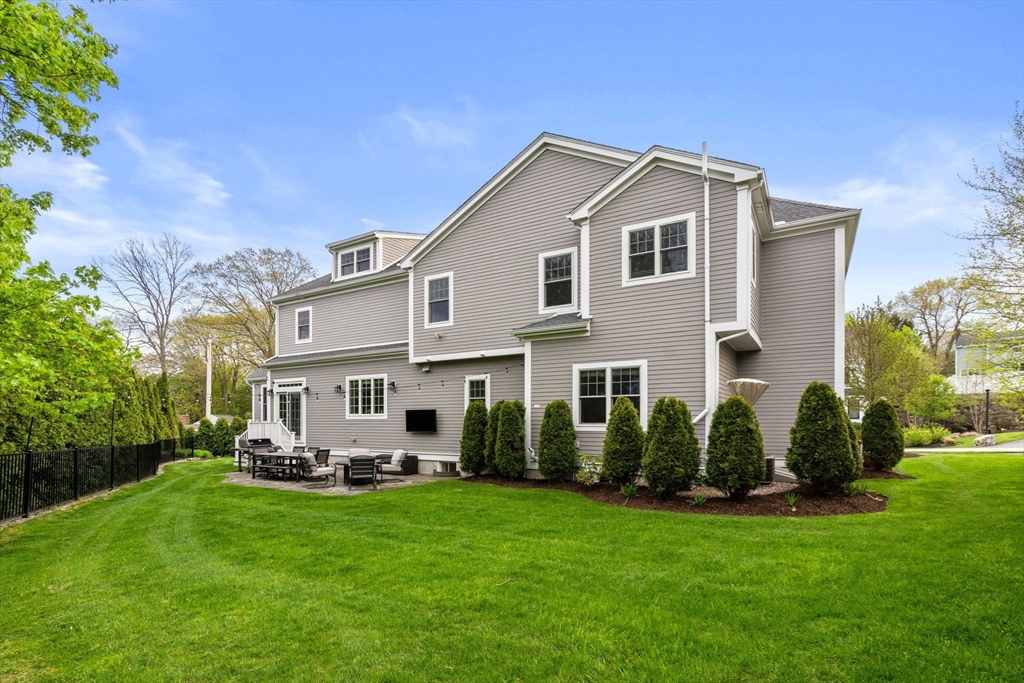 45 Rockwood Lane