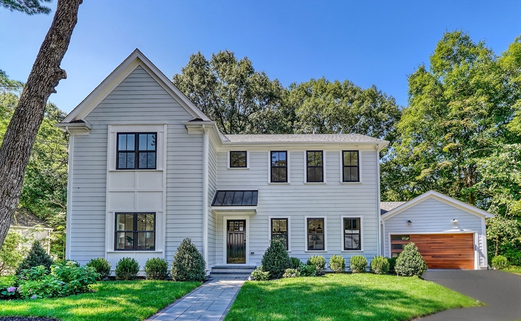 40 Lake Dr.