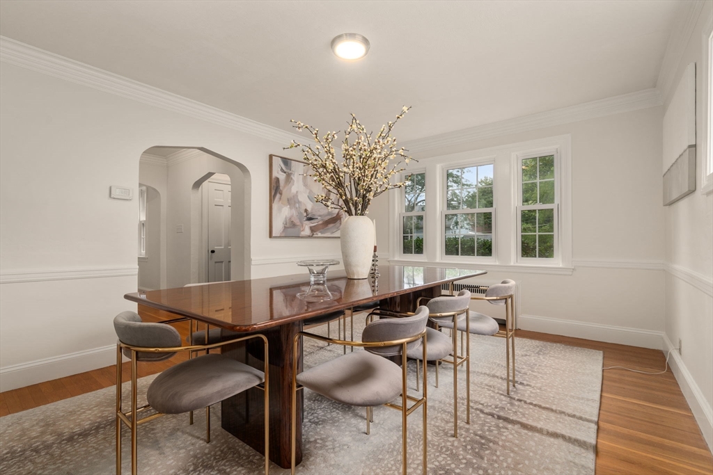 16 Duxbury Road