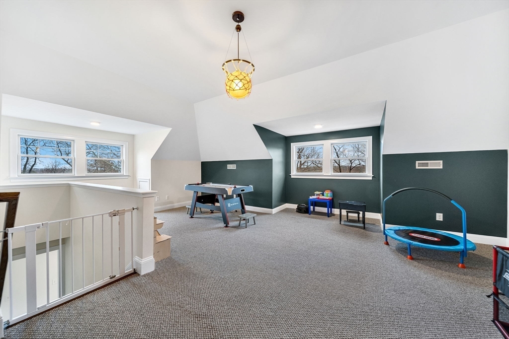 969 Greendale Ave # 969