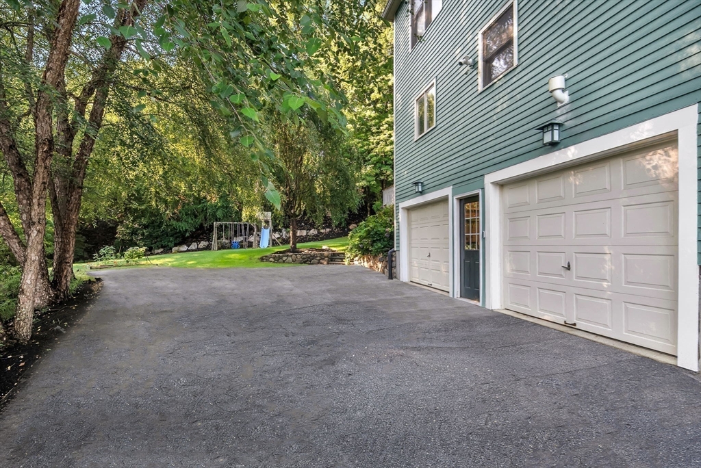 48 Homsy Lane