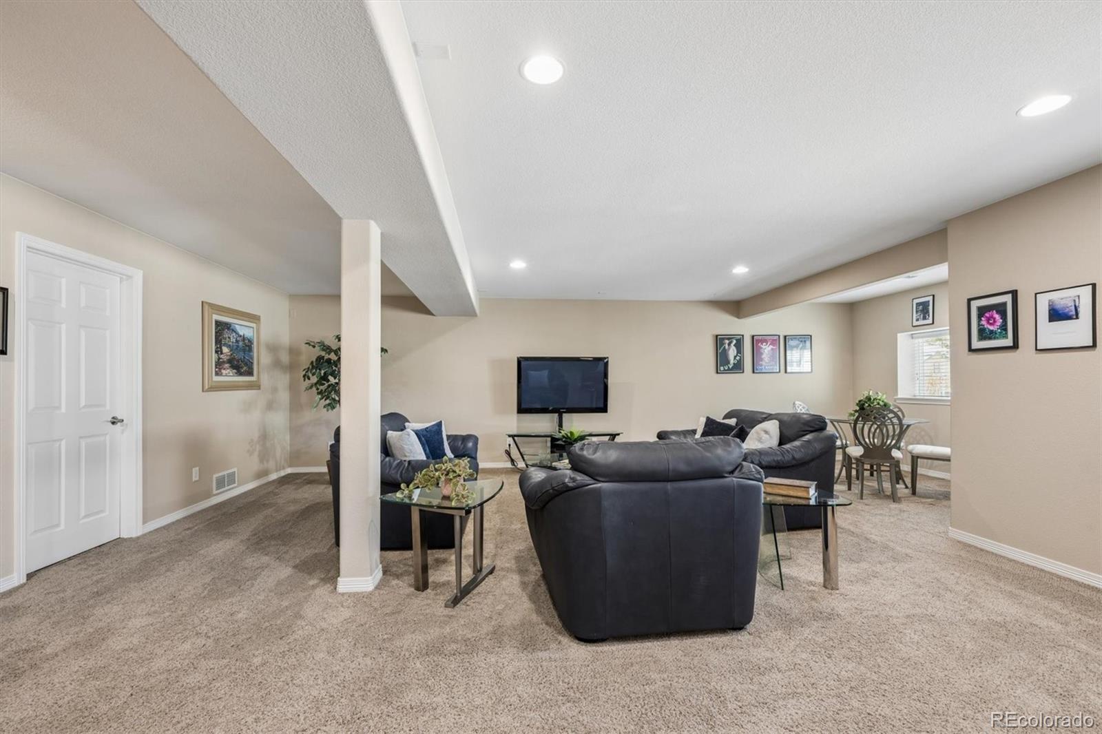 22230 E Euclid Drive